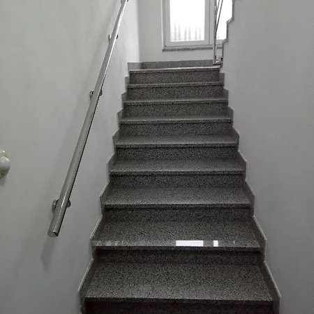 아파트 Tonka 309 주베레츠